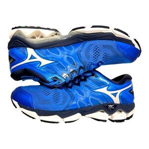 Mizuno Wave Horizon 3